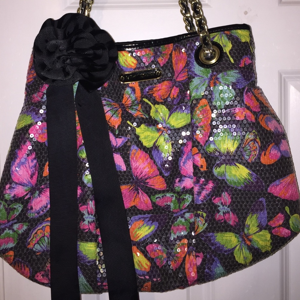 Women's handbag