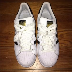 Adidas Superstar