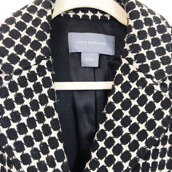 Ann Taylor Coat - Picture 3 of 4