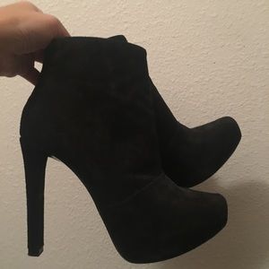 Zara Black Heeled Booties