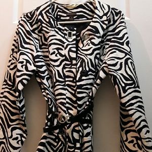 Dana Buchman Zebra Print Chic Coat ?NWOT