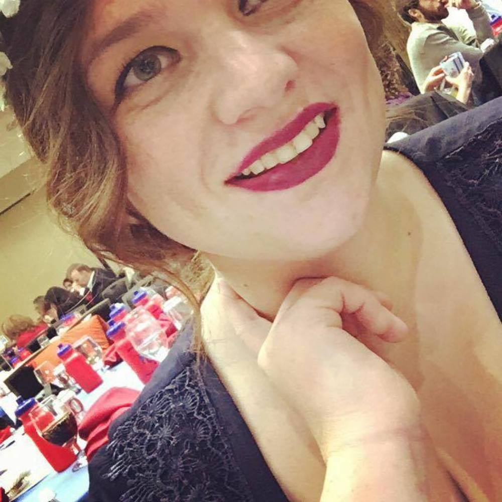 Meet your Posher, Abigail