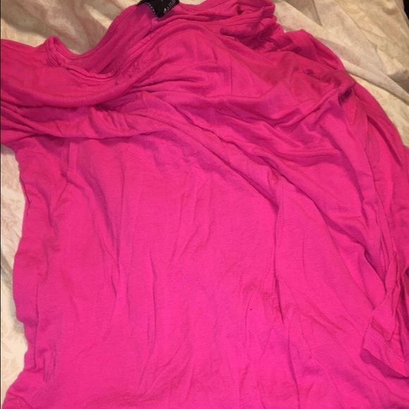 tanks tees and longsleeves - Picture 4 of 4