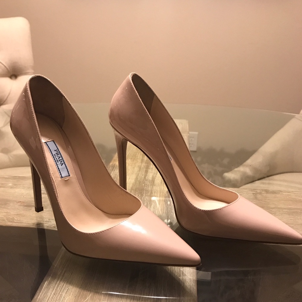 Prada Pointed Toe Pump