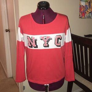 GAP Graphic NYC Shirt, Size M