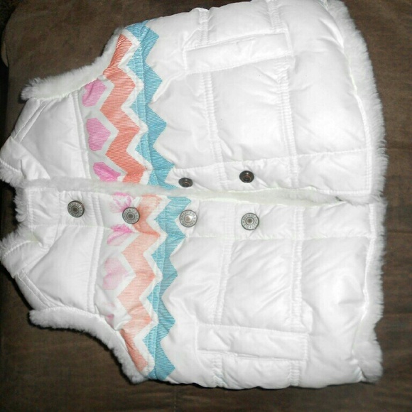 Old Navy Lined Puffy Vest - Picture 1 of 1