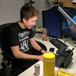 Meet your Posher, Dylan