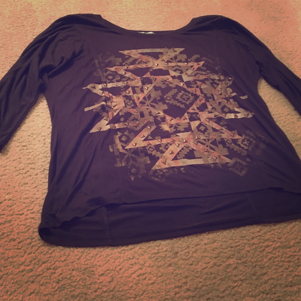 Gray half sleeve Aztec shirt