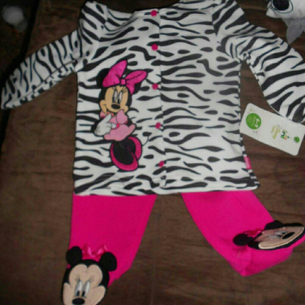 6-9 Months Minnie Outfit NWT
