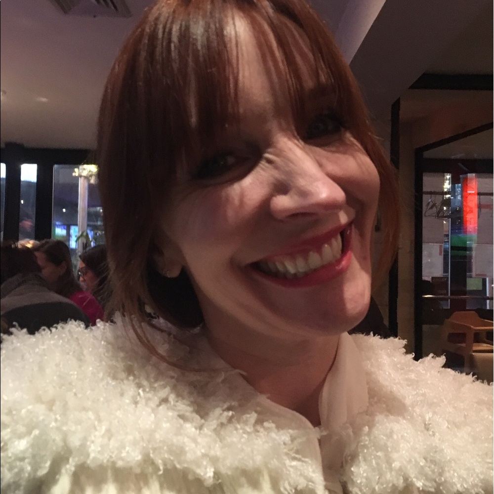 Meet your Posher, Mackie