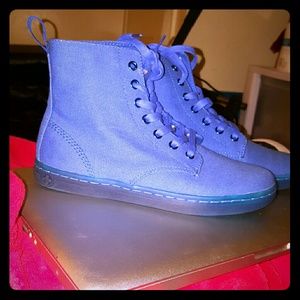Dr. Martens Hackney Blue Canvas