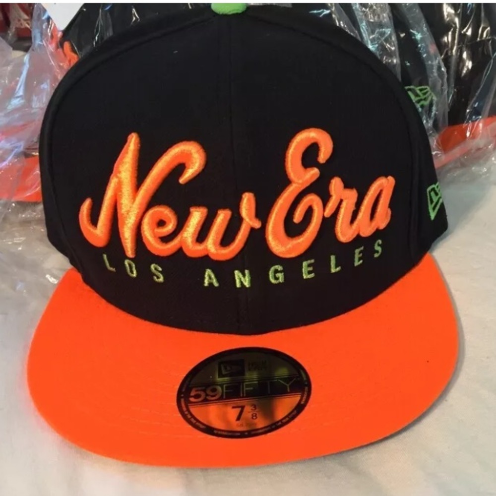 LOS ANGELES New Era 59FIFTY Script Fitted Hat LA