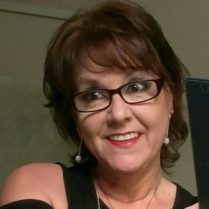 Meet your Posher, Coleen