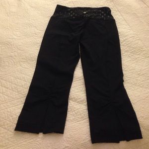 Lulu Lemon Cropped Yoga Pants