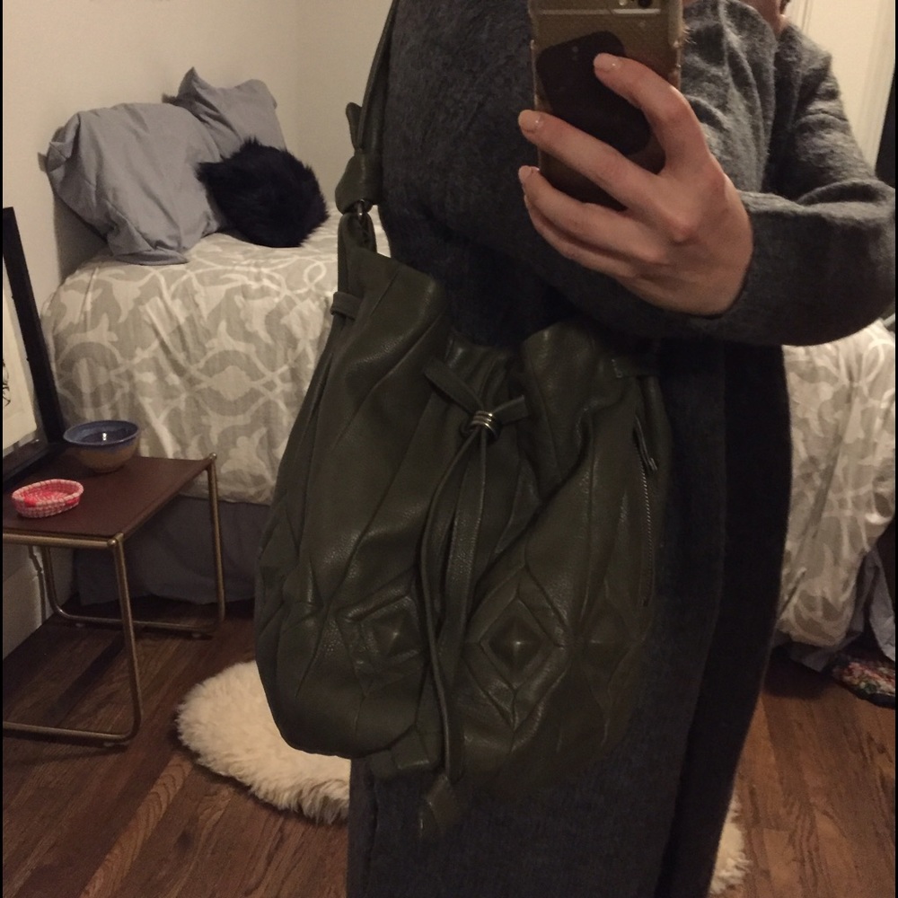 Extra pics - Olive Bucket Bag 100% Leather