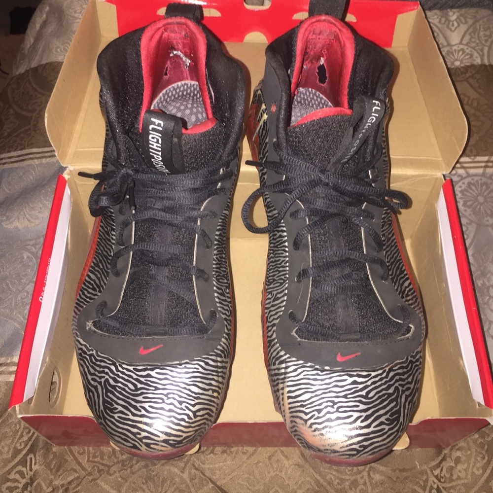 Nike Flightposite Size 9