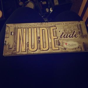 The Balm Nute tude pallette