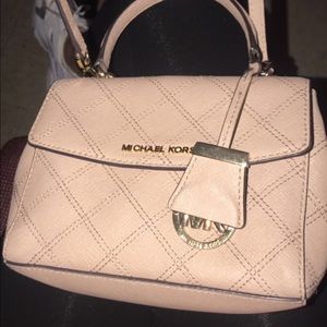 Michael kors purse