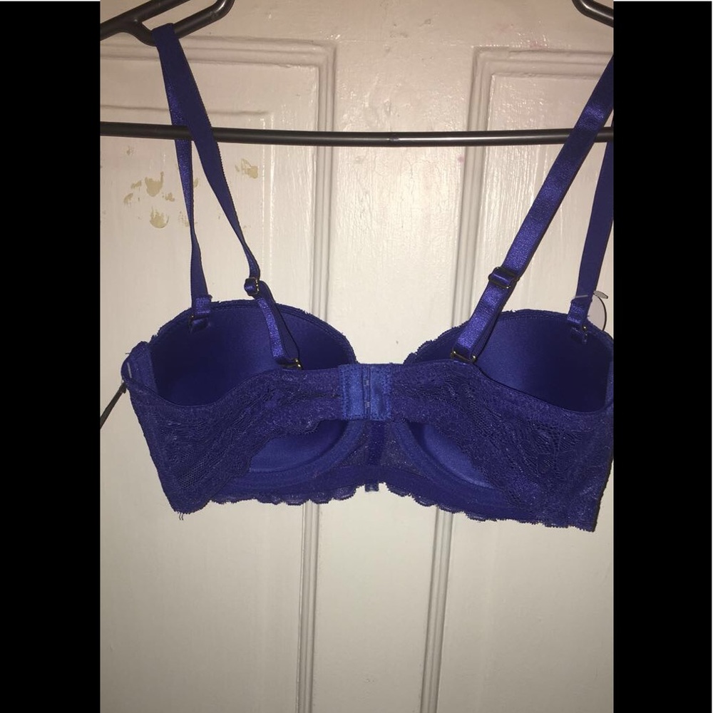 STRAPLESS BRA BUNDLE. - Picture 4 of 4