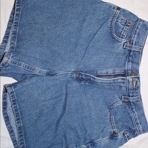 Blue denim "mom" shorts