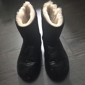 UGG black kid Size 4 / women's Size 5 or 6