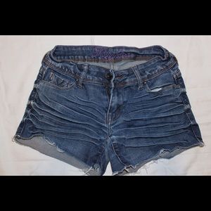 jean shorts!!!!!👍🏼👍🏼🎉🎉