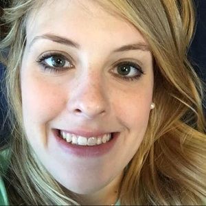 Meet your Posher, Jennie