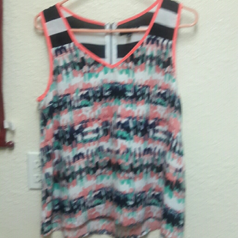 My Michelle top size large