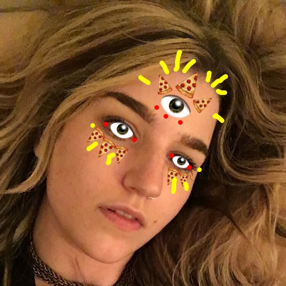 Meet your Posher, Caroline