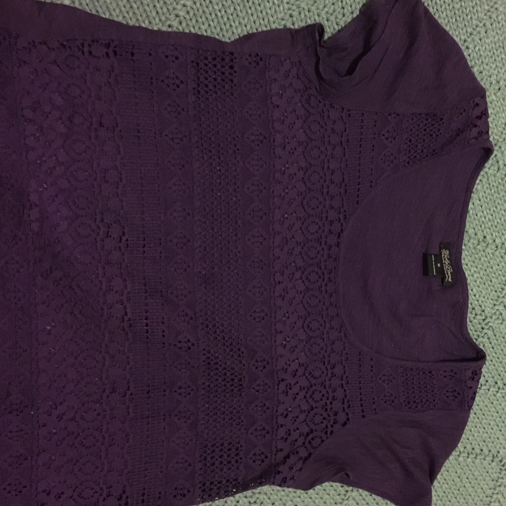 Cap sleeved T-shirt
