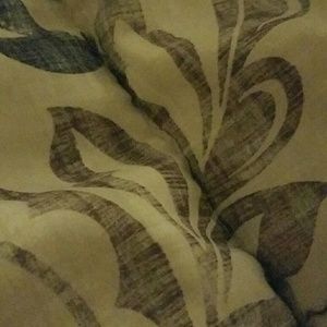 Meet your Posher, Danya