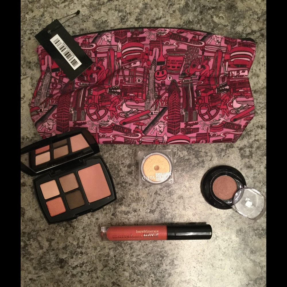 💥SALE💥 Makeup Bundle