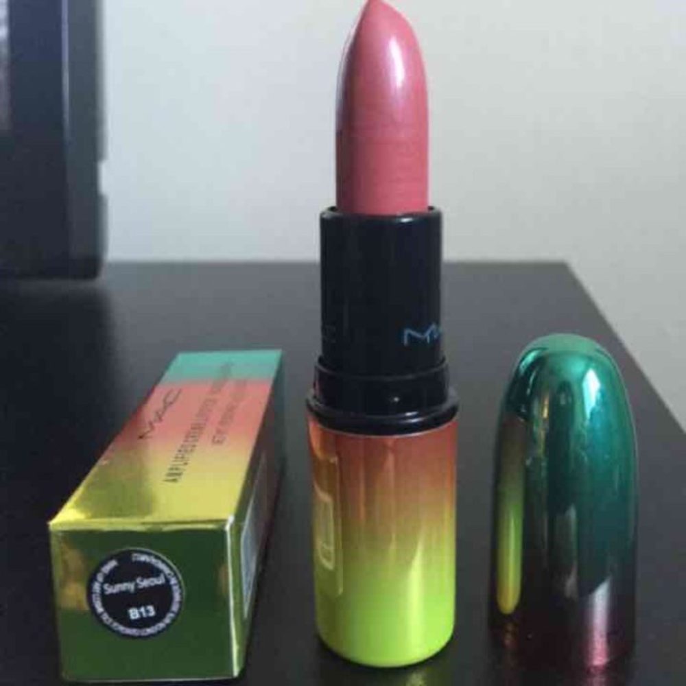 Mac lipstick