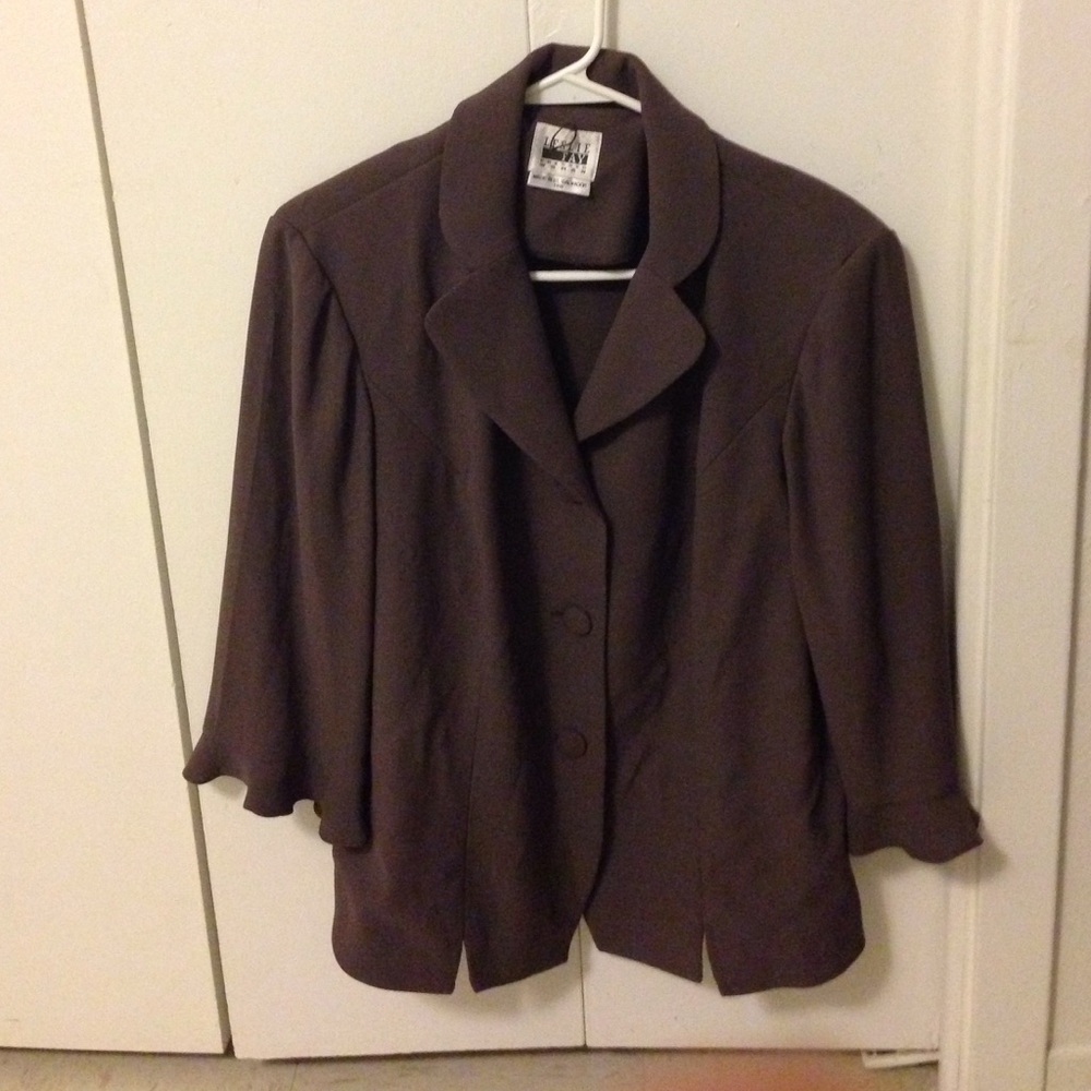 Leslie fay woman's top