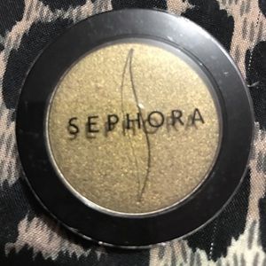 New Sephora eyeshadow: Snakeskin dress N02(sealed)