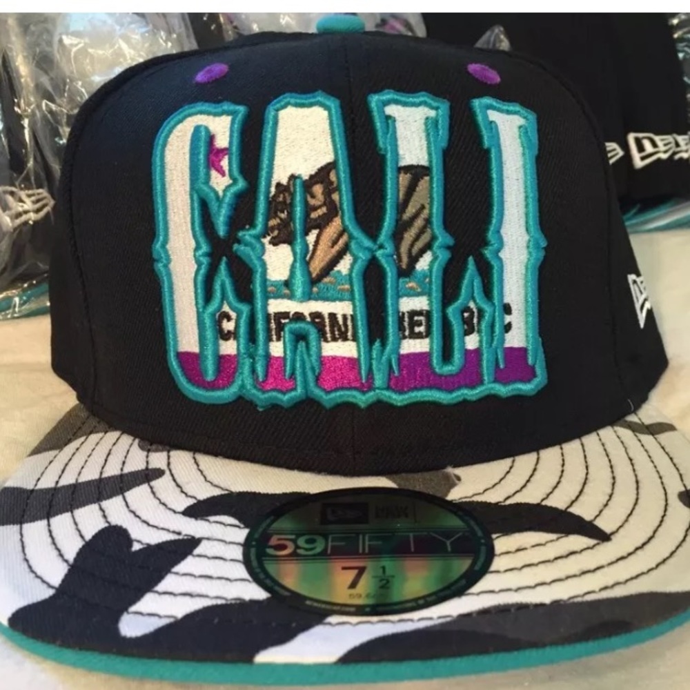 Cali State Bear New Era 59FIFTY Fitted Camo Hat