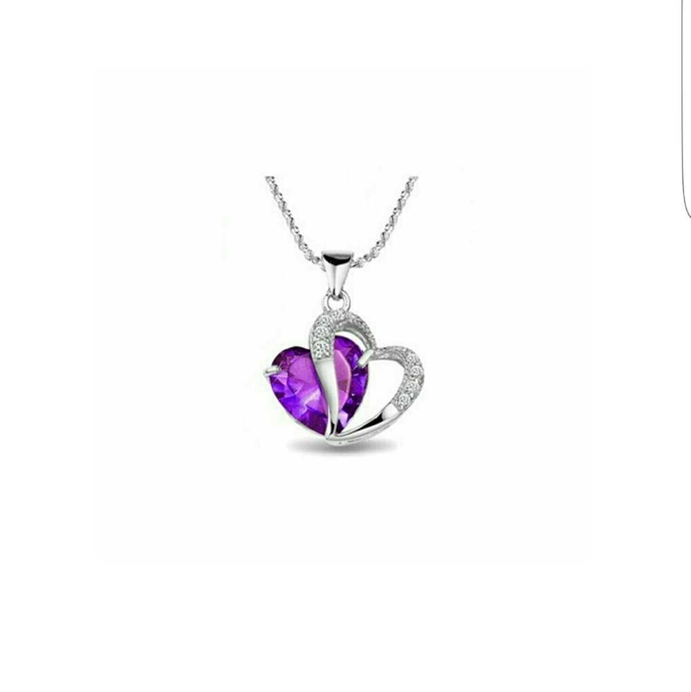 Heart shape pendent with chain