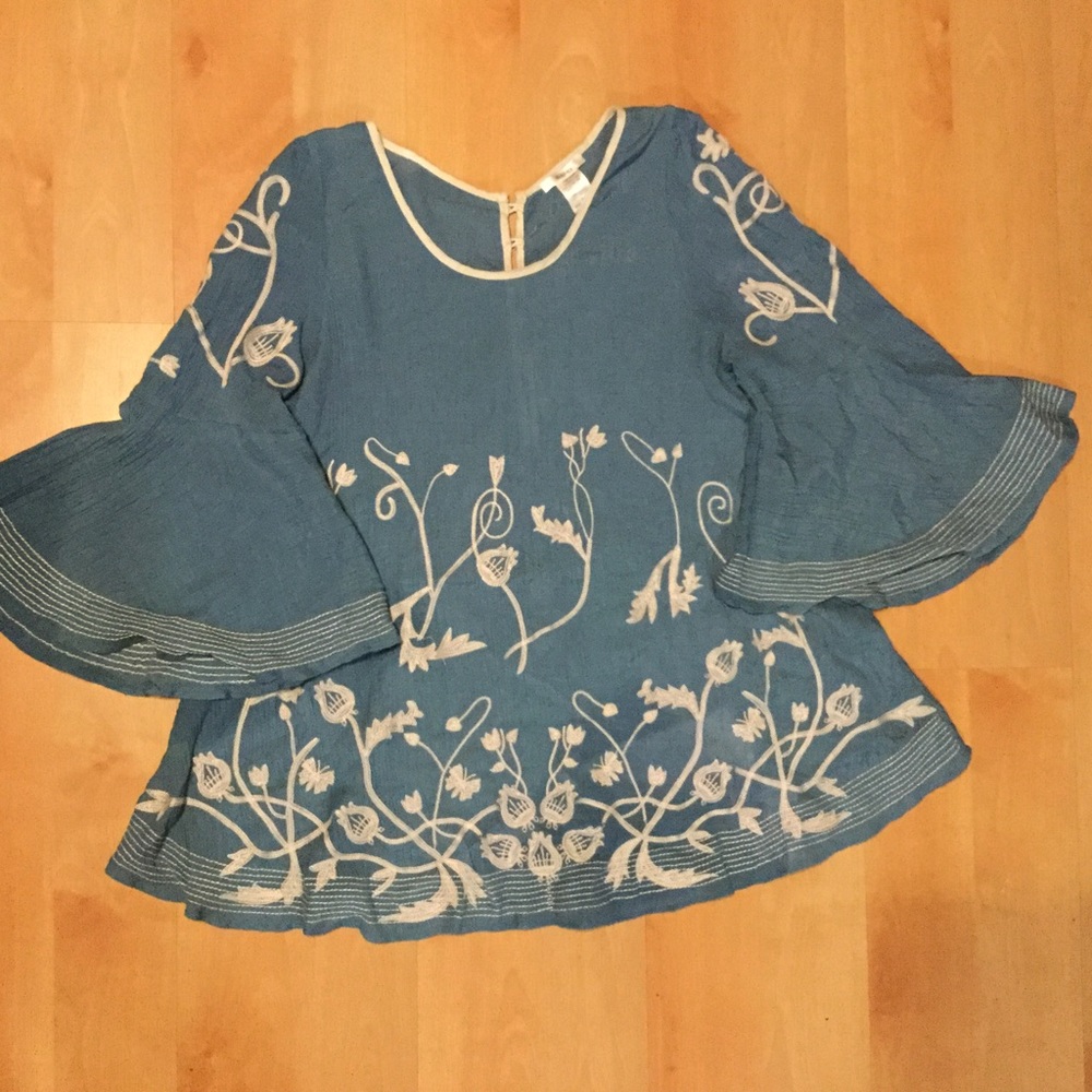 ESLEY Blouse