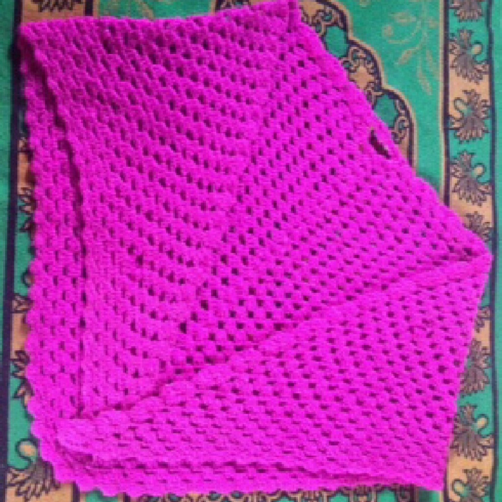 Vintage Fuchsia Hand-Knitted Shawl