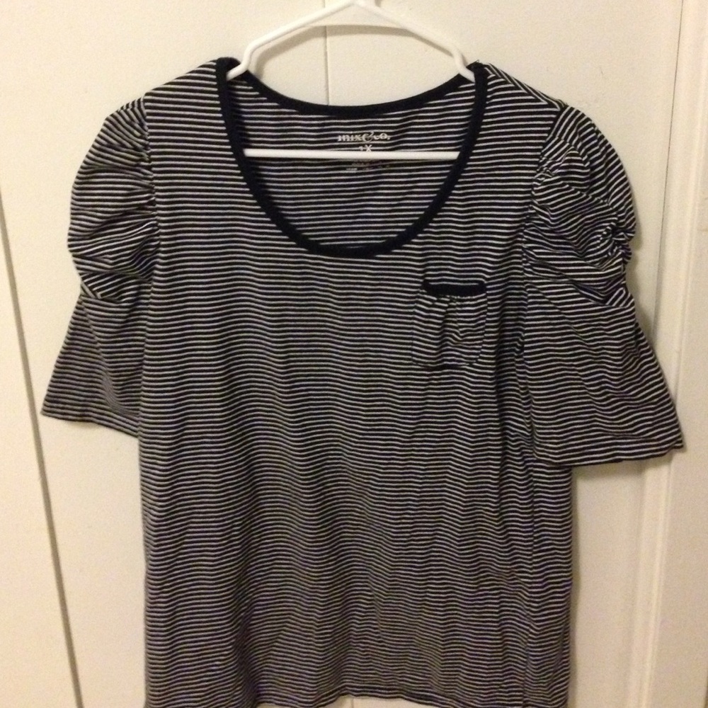 Nice shirt in good shape