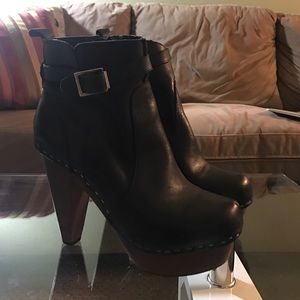 NYLA Spark Heeled Ankle Boots Size 7