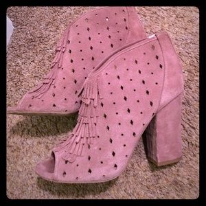Dusty pink Jessica Simpson suede fringe booties