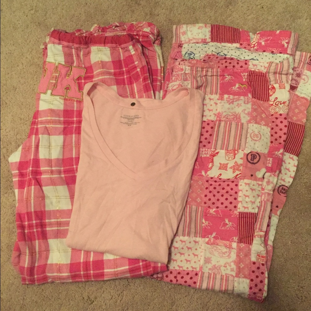 SOLD! Sorry I'm not sure why it's available