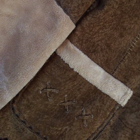 Jacket - Picture 2 of 4