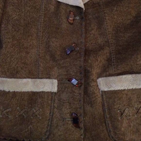 Jacket - Picture 3 of 4
