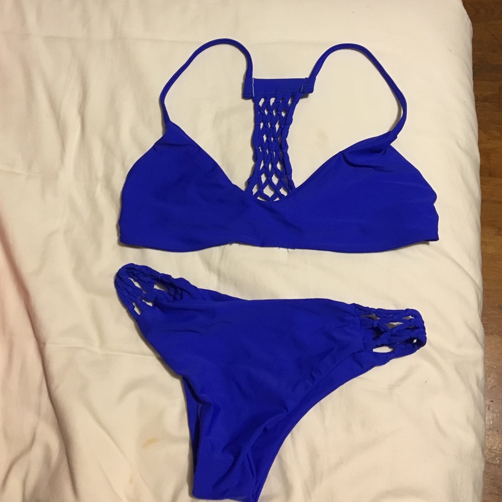 Mikoh dupe set