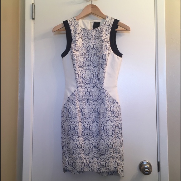 (Donated!) Print colorblock sheath dress - Picture 3 of 4