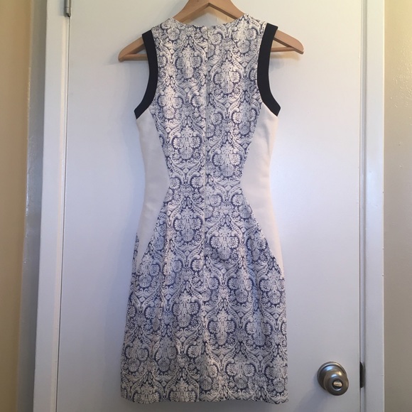 (Donated!) Print colorblock sheath dress - Picture 4 of 4
