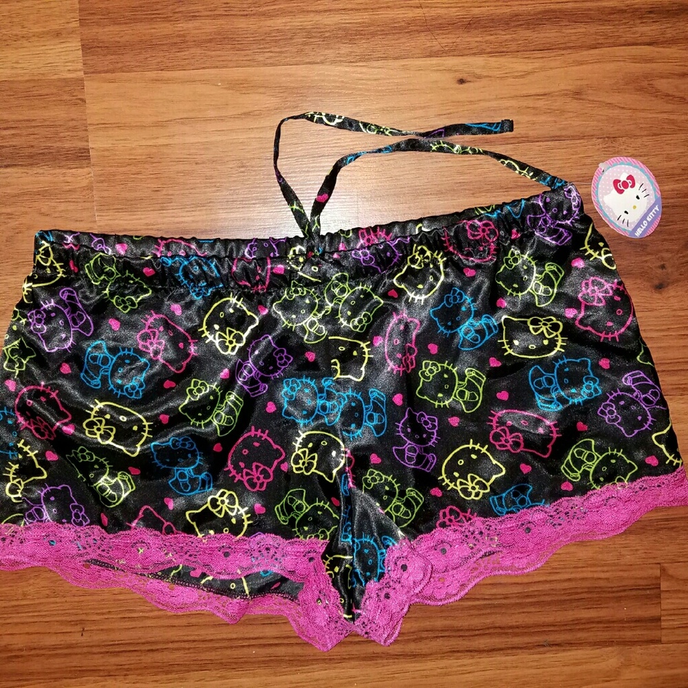 NWT HELLO KITTY LACE PAJAMA SHORTS