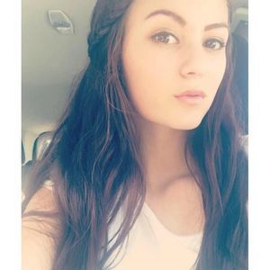 Meet your Posher, Alexandra